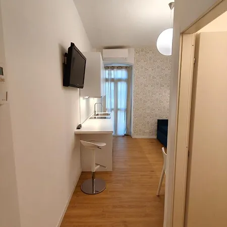 La Coccinella - Super-equipped And Well-served Mini-apartment Lägenhet *